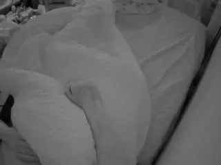 Voyeurcam-julmodels-whitebed-4  live sex cam