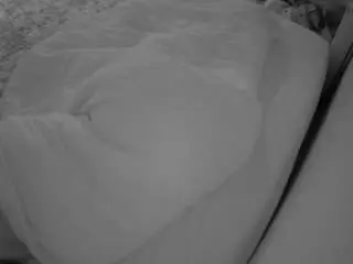 Voyeurcam-julmodels-whitebed-4  live sex cam