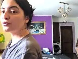 Britneyquenn18  live sex cam