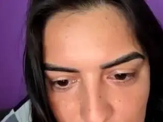 Britneyquenn18  live sex cam