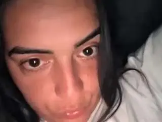 Britneyquenn18  live sex cam