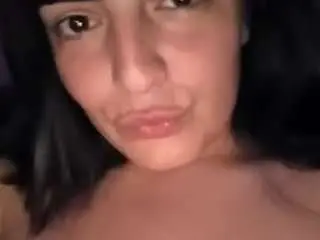 Britneyquenn18  live sex cam
