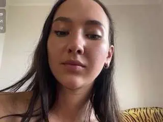 Chinharker  live sex cam