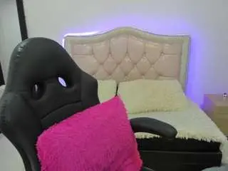 Fire-love  live sex cam