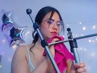 Isa-maiden  live sex cam