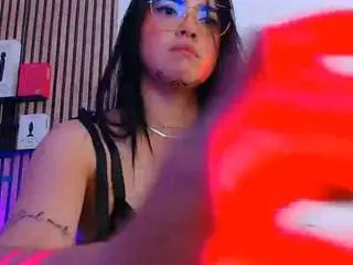 Isa-maiden  live sex cam