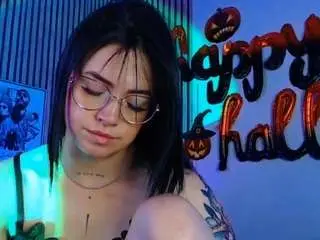 Isa-maiden  live sex cam