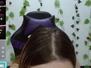 Liaaroberts  live sex cam