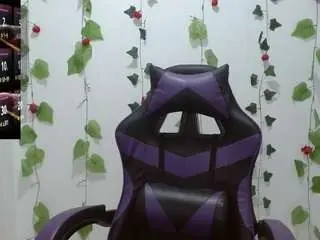 Liaaroberts  live sex cam