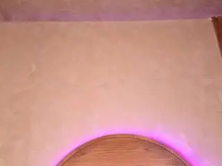 Molly-jackson  live sex cam