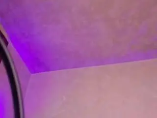 Molly-jackson  live sex cam