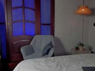 Nayahh  live sex cam