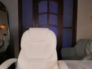 Nayahh  live sex cam