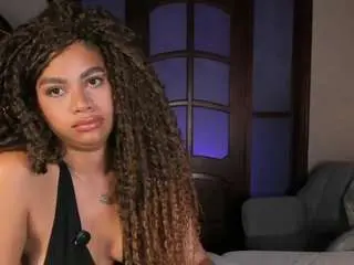 Nayahh  live sex cam