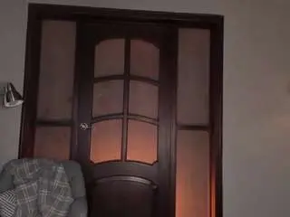 Nayahh  live sex cam