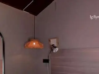 Nayahh  live sex cam