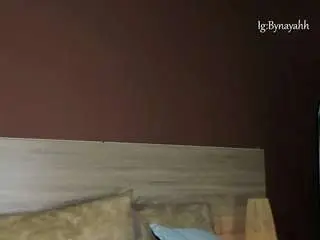 Nayahh  live sex cam