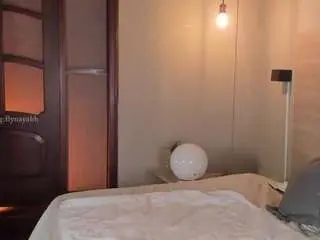 Nayahh  live sex cam