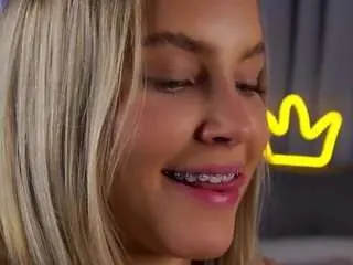 Peacebunte  live sex cam