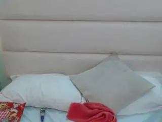 Scalrte-levis  live sex cam