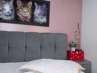 Tiinyemilly  live sex cam