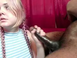 Yemborainbow  live sex cam