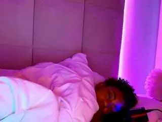 Briannabrave  live sex cam