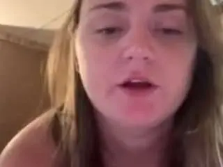 Glassslippertease  live sex cam