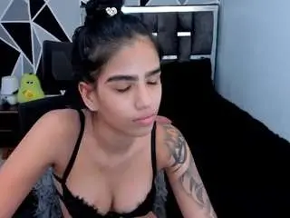 Valerialeclerc  live sex cam