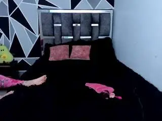 Valerialeclerc  live sex cam