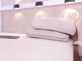 Katha-stone  live sex cam