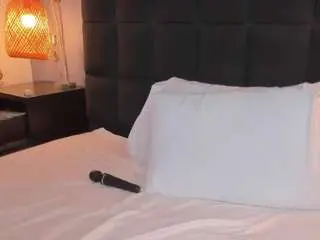 Natalie-esmith  live sex cam