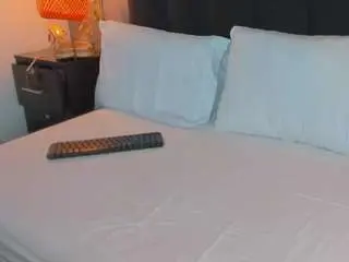 Natalie-esmith  live sex cam