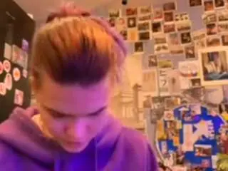 Roselyncriton  live sex cam