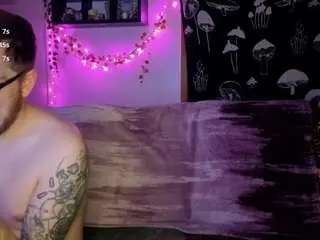 Ambielicious  live sex cam