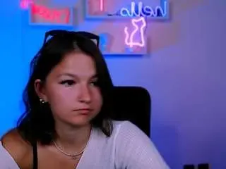 Liana-best  live sex cam
