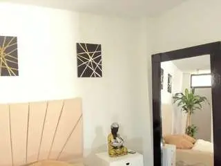 Sara-stormy  live sex cam