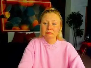 Scent-of-woman  live sex cam