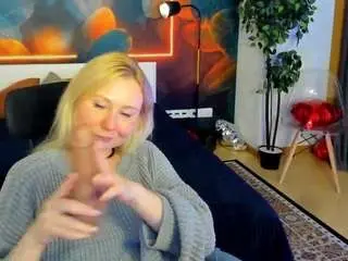 Scent-of-woman  live sex cam