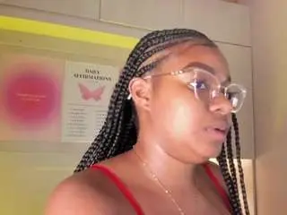 Tamarazaki  live sex cam