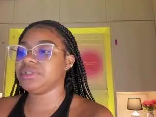 Tamarazaki  live sex cam