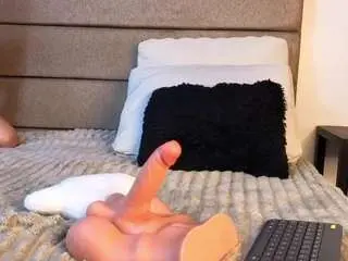 Abigail-montiel  live sex cam
