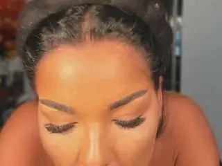Andreerose  live sex cam