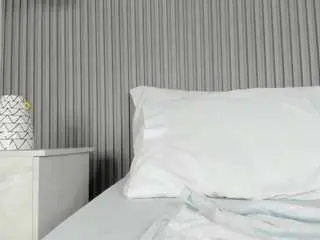 Dalila30x  live sex cam