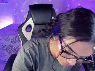 Dannadomiinguez  live sex cam