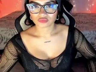 Dannadomiinguez  live sex cam