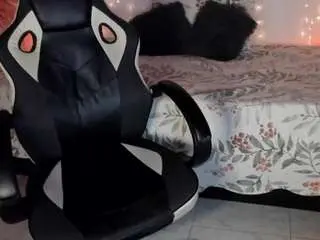 Dannadomiinguez  live sex cam
