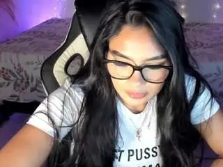Dannadomiinguez  live sex cam