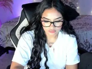 Dannadomiinguez  live sex cam