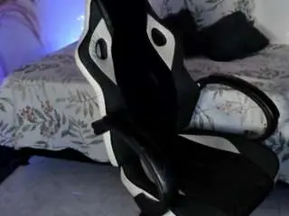 Dannadomiinguez  live sex cam